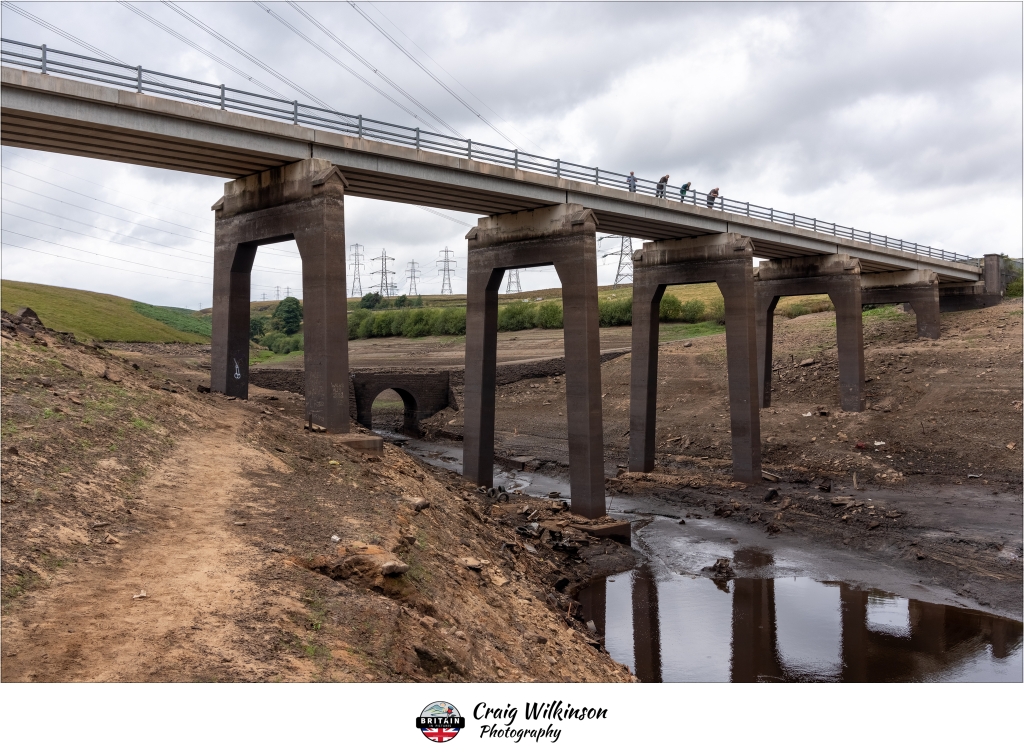 Baitings Dam, Old Bridge